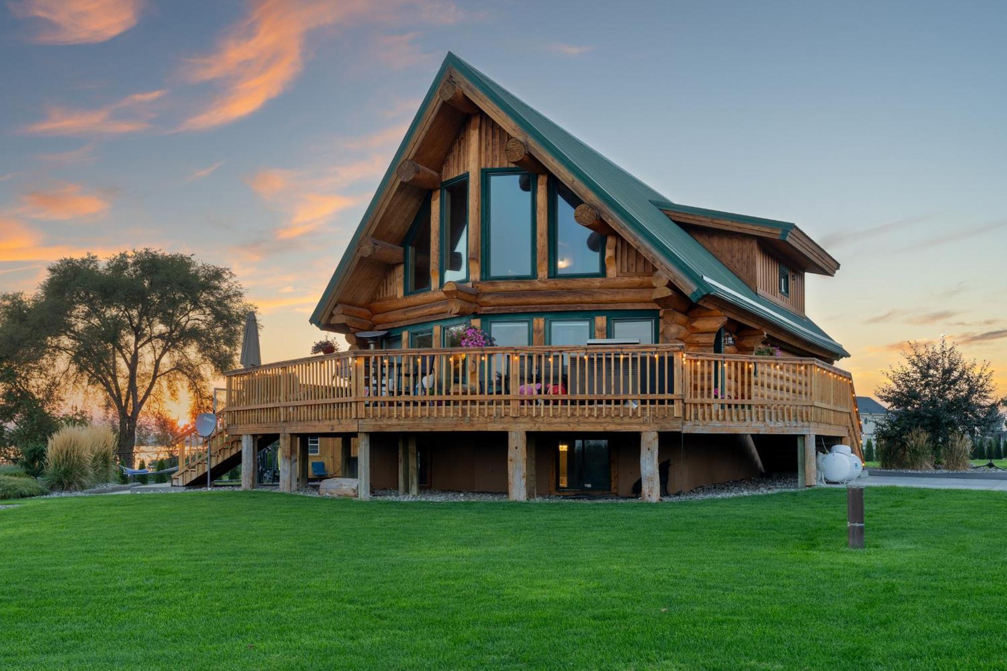 Lakefront Cabin, Hottub, Boat Launch Villa Moses Lake Exterior photo