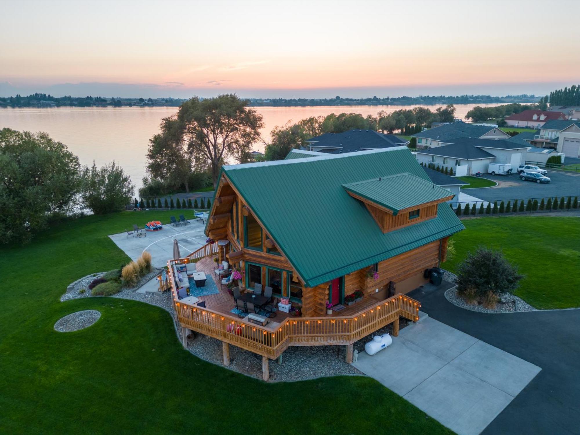 Lakefront Cabin, Hottub, Boat Launch Villa Moses Lake Exterior photo